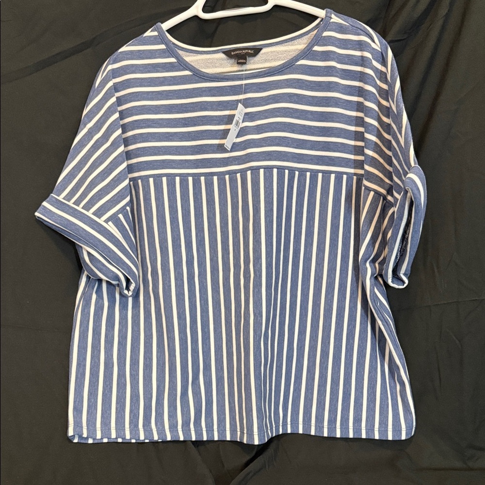 Banana Republic Factory Women’s Navy and White Striped Tee